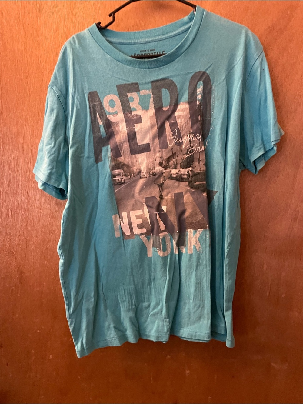 Aeropostale Teal Short Sleeve Graphic Tee - New York Print